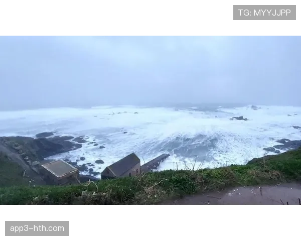 天气或成因素，英国本周末多地降雨，湿滑场地利于防守反击战术